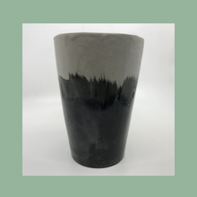 Load image into Gallery viewer, VASE- Midnight Brush
